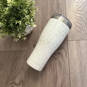 Simple Modern White Snow Leopard 32 Oz Tumbler